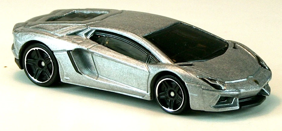 Aventador Miura Homage