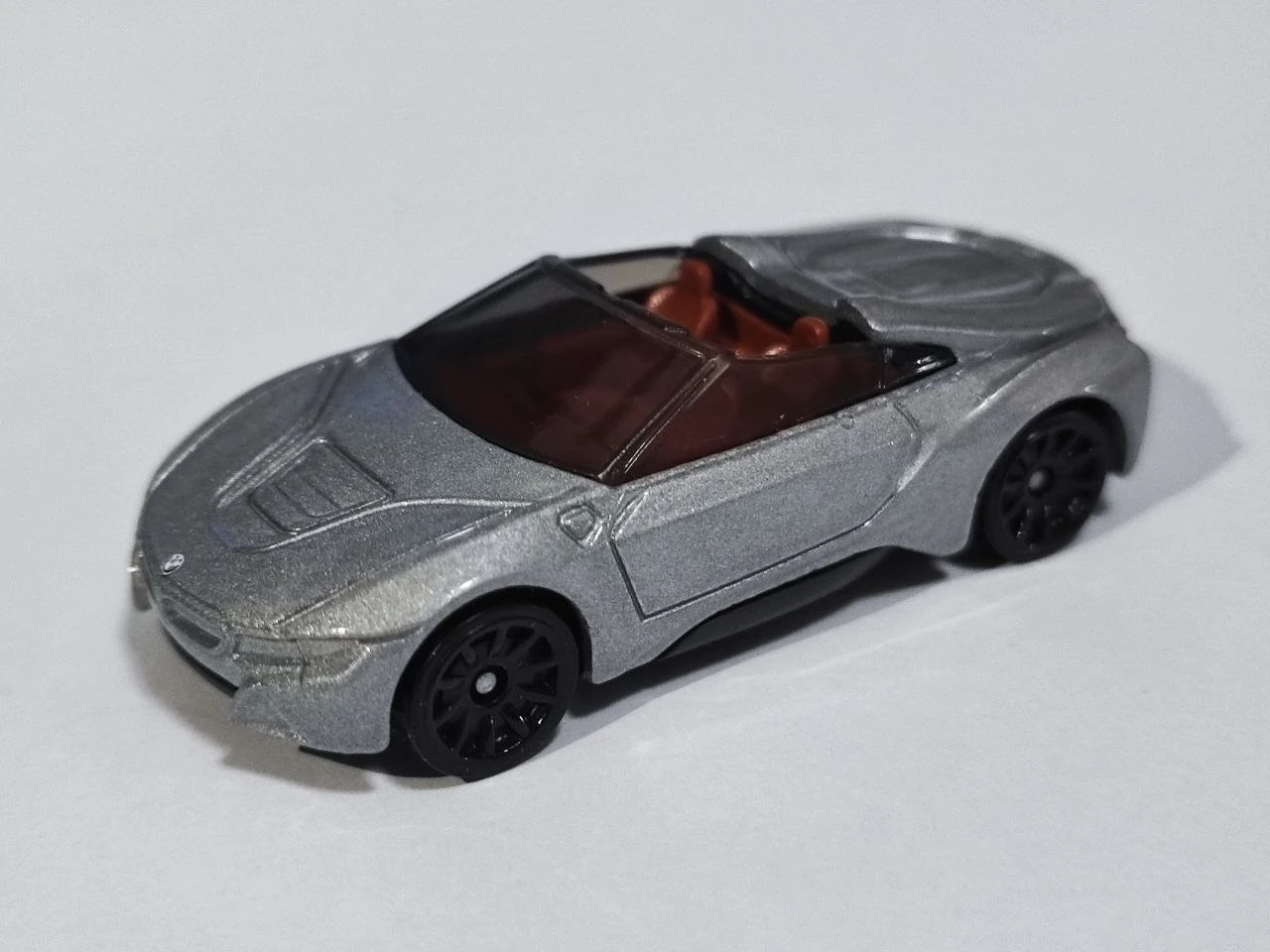 BMW i8 ROADSTER