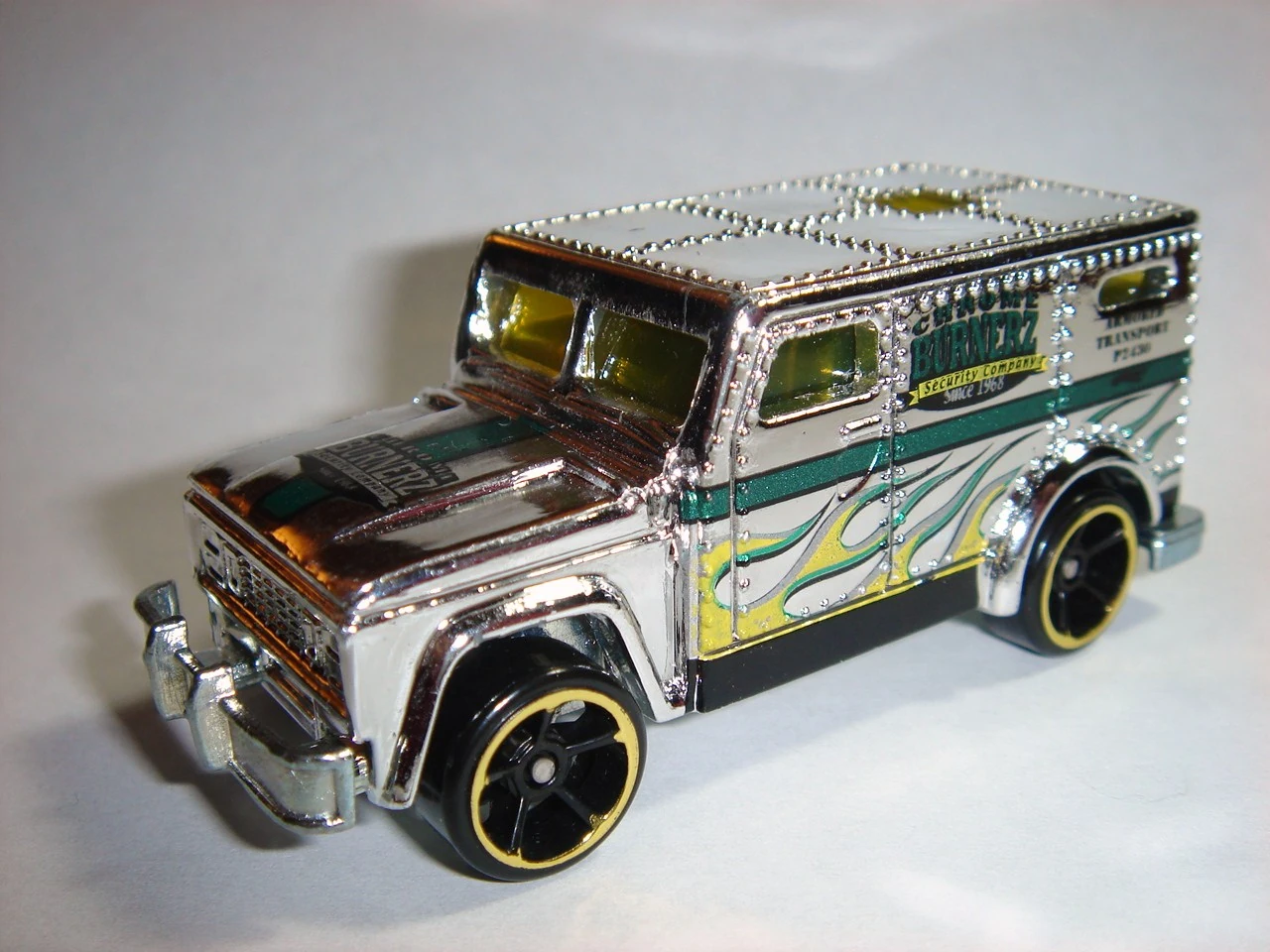 HW Armored Truck
