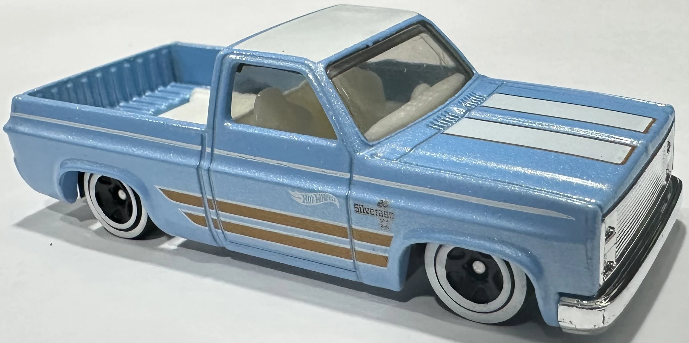 ’83 CHEVY SILVERADO