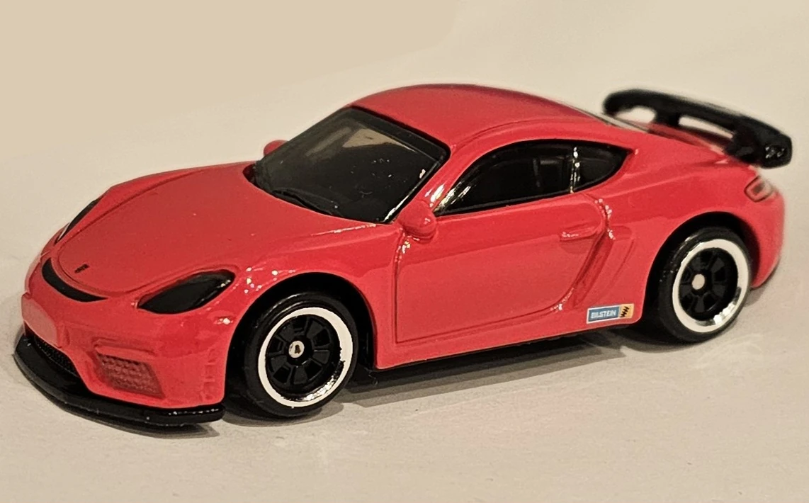 Porsche 718 Cayman GT4