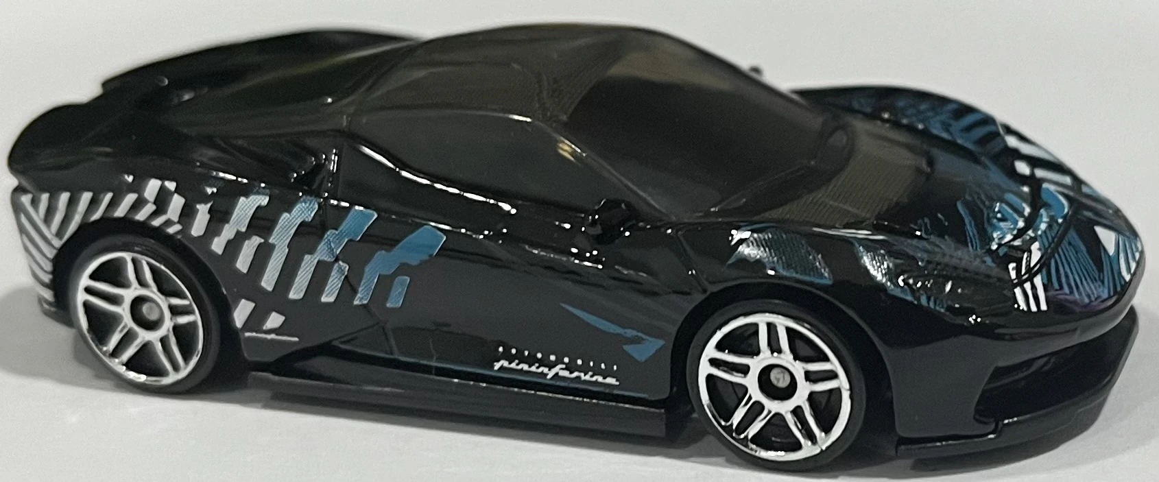 AUTOMOBILI PININFARINA BATTISTA