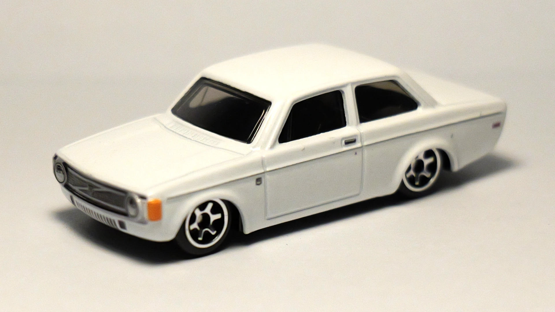 '73 Volvo 142 GL