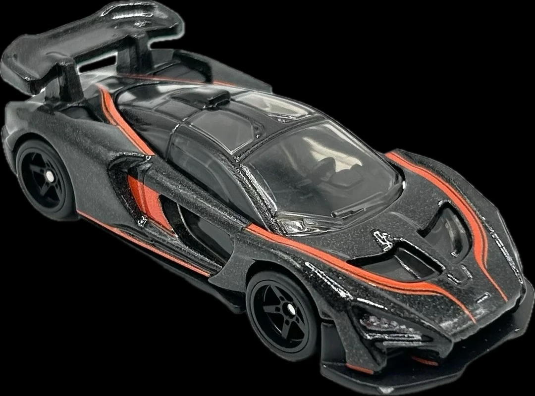 McLaren Senna