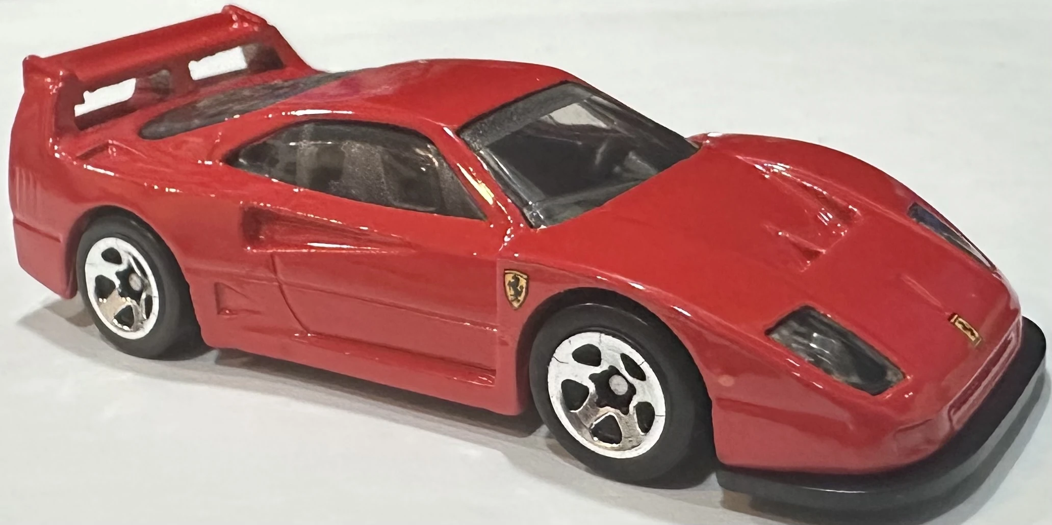 FERRARI F40 COMPETIZIONE