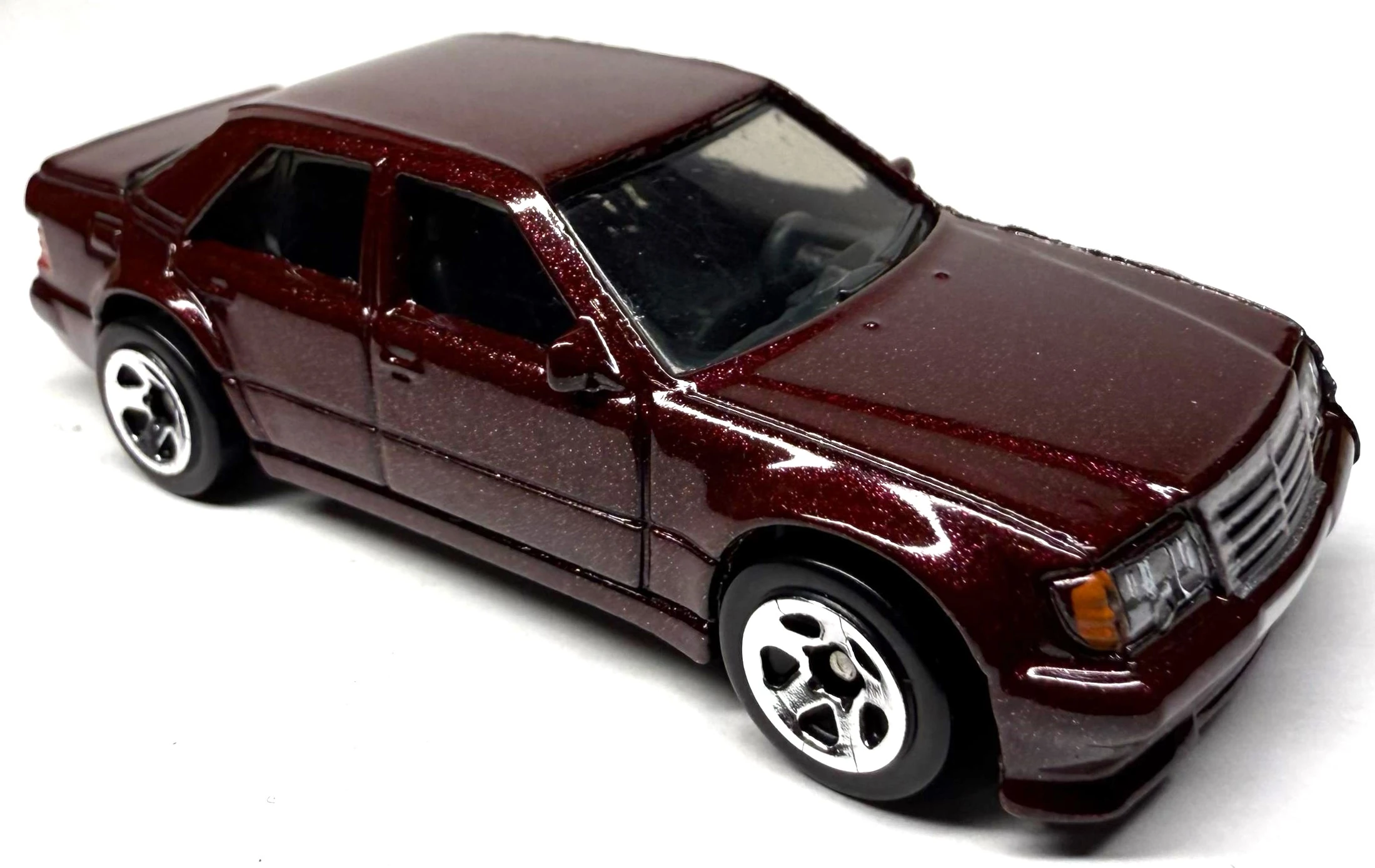 MERCEDES-BENZ 500 E