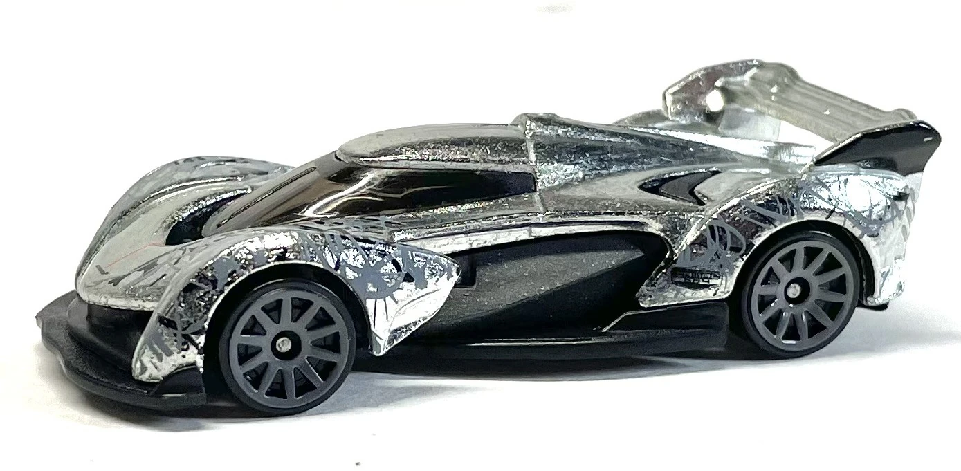 McLaren Solus GT