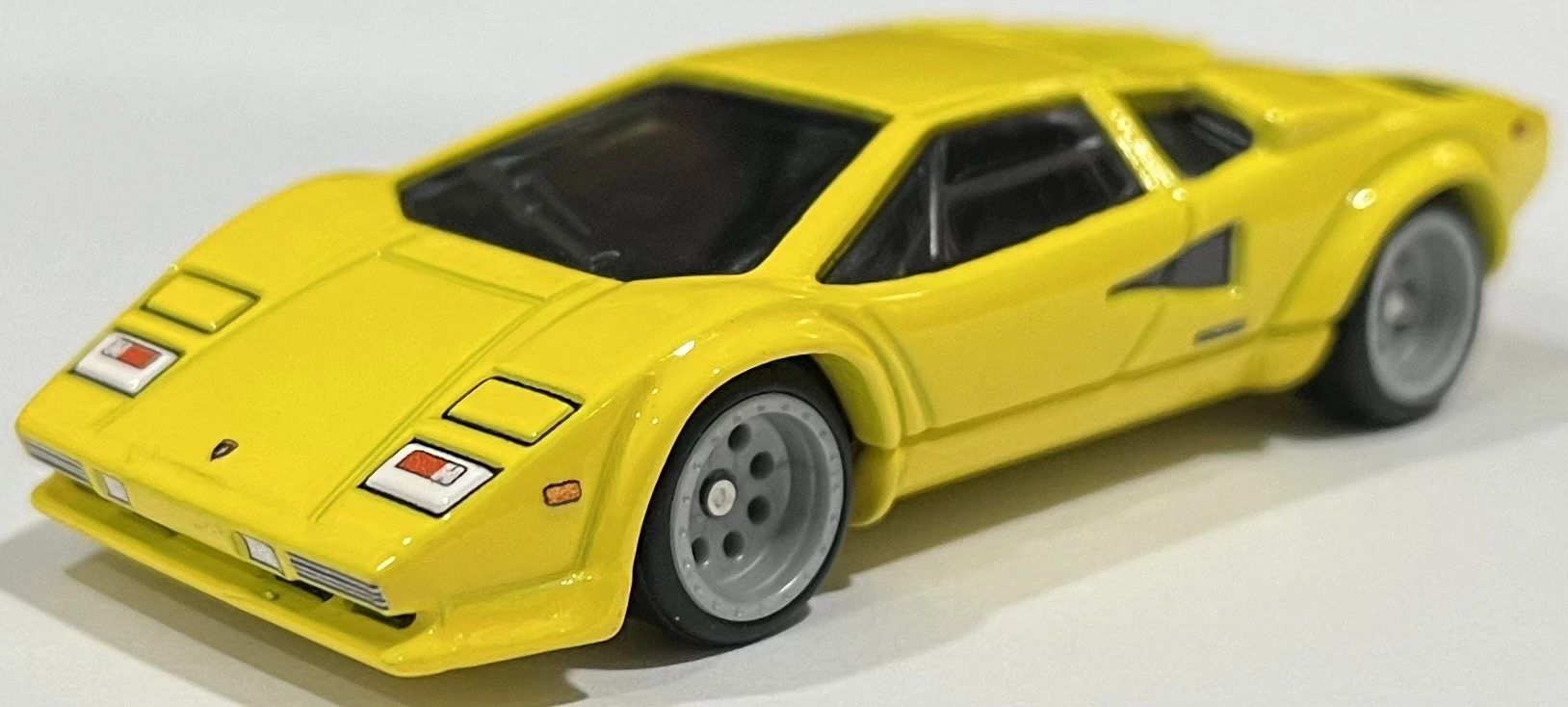 Lamborghini Countach LP 5000 QV