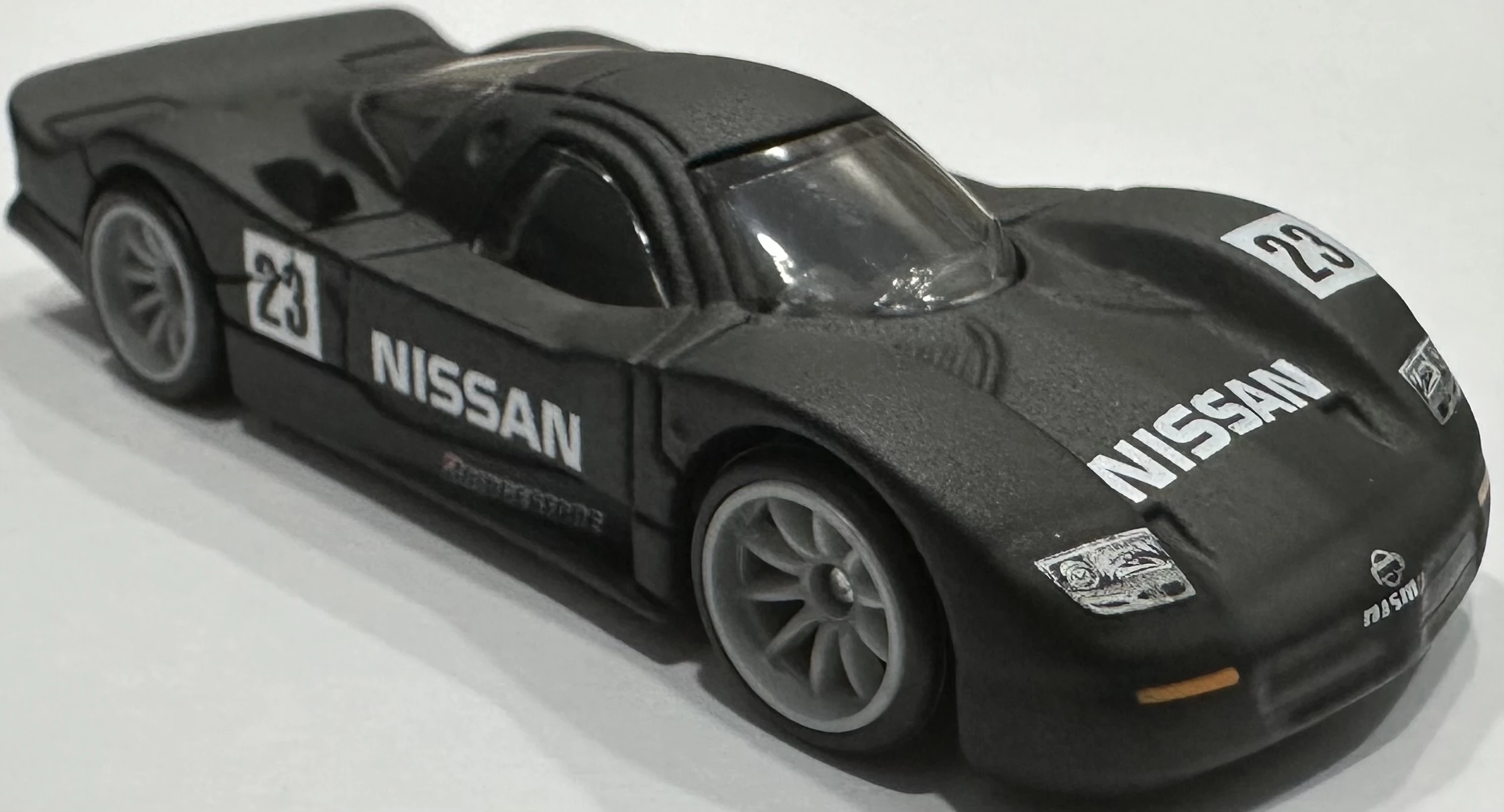 Nissan R390 GT1