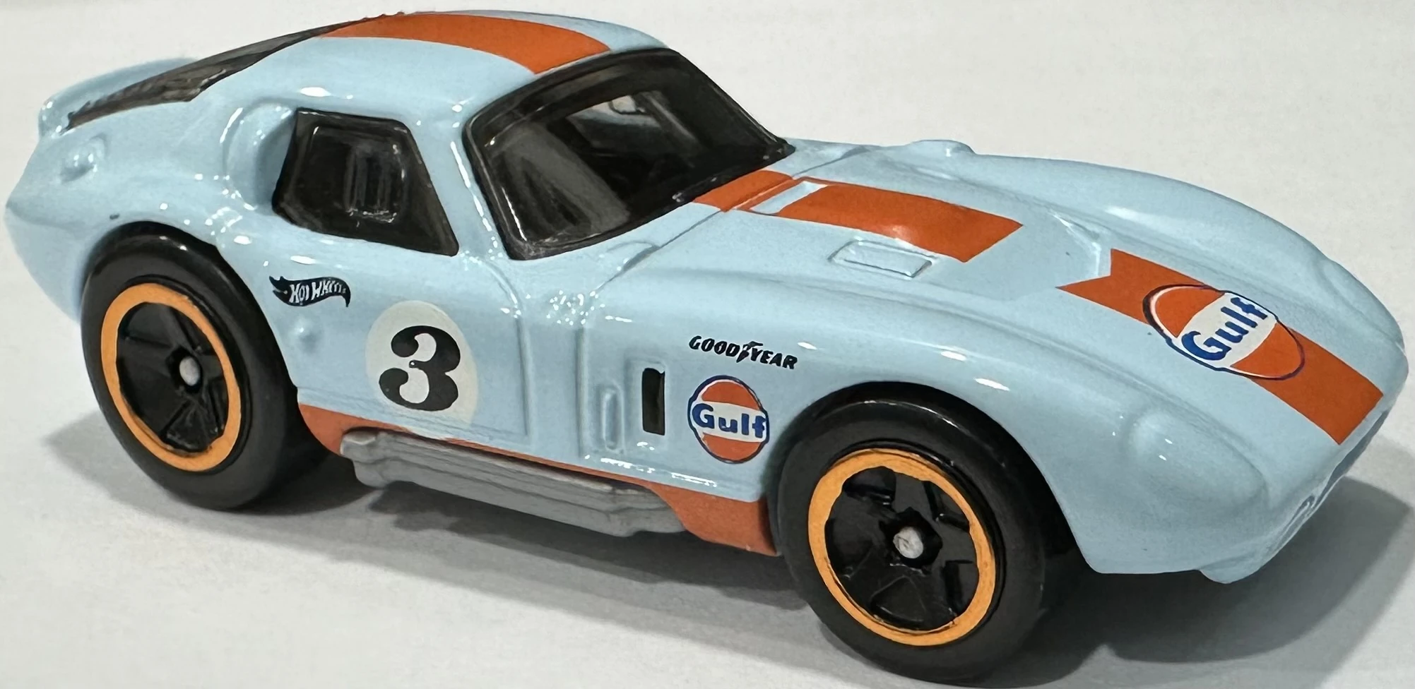 SHELBY COBRA “DAYTONA” COUPE
