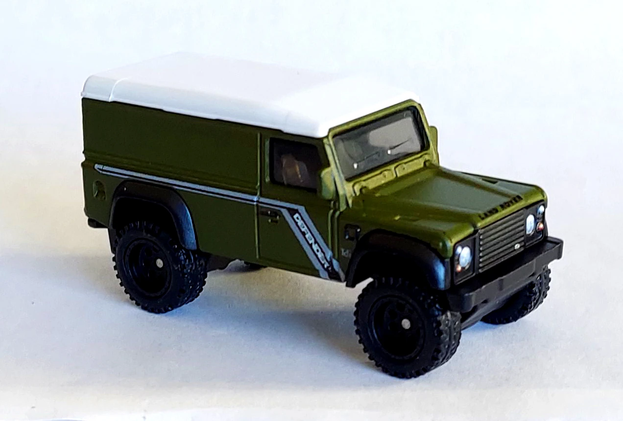 Land Rover Defender 110