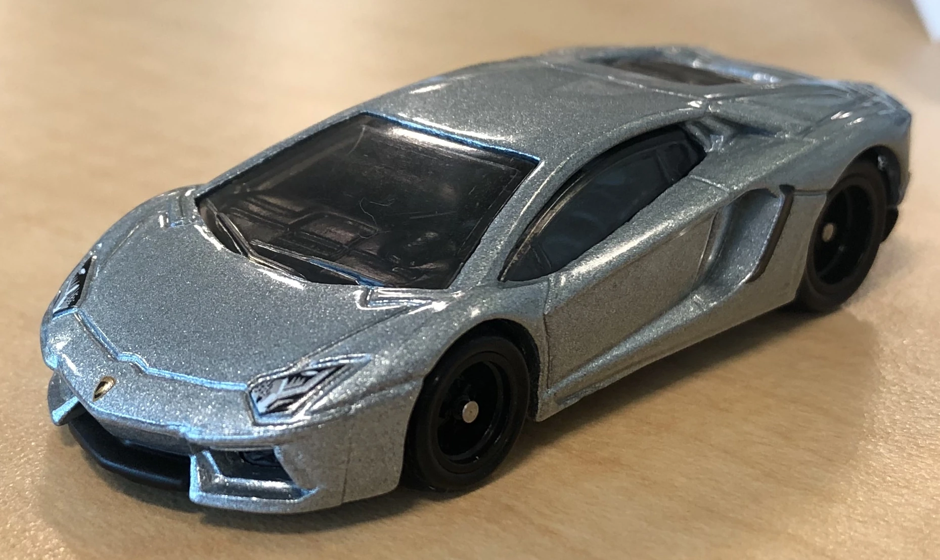 Aventador Miura Homage