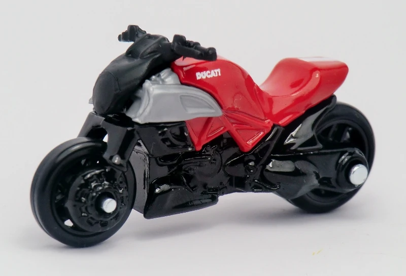 Ducati Diavel