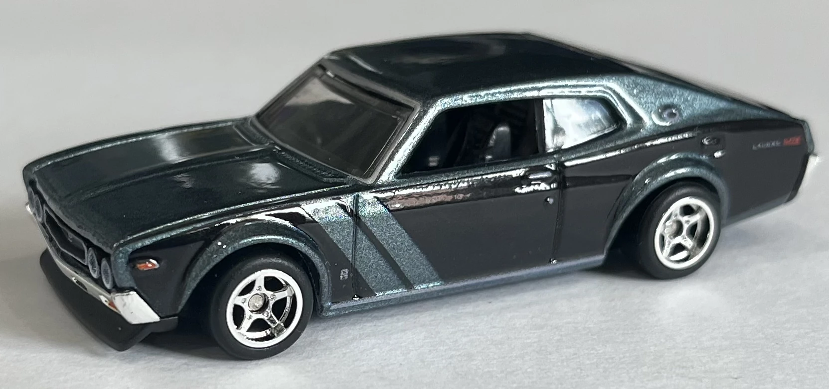 Nissan Laurel 2000 SGX