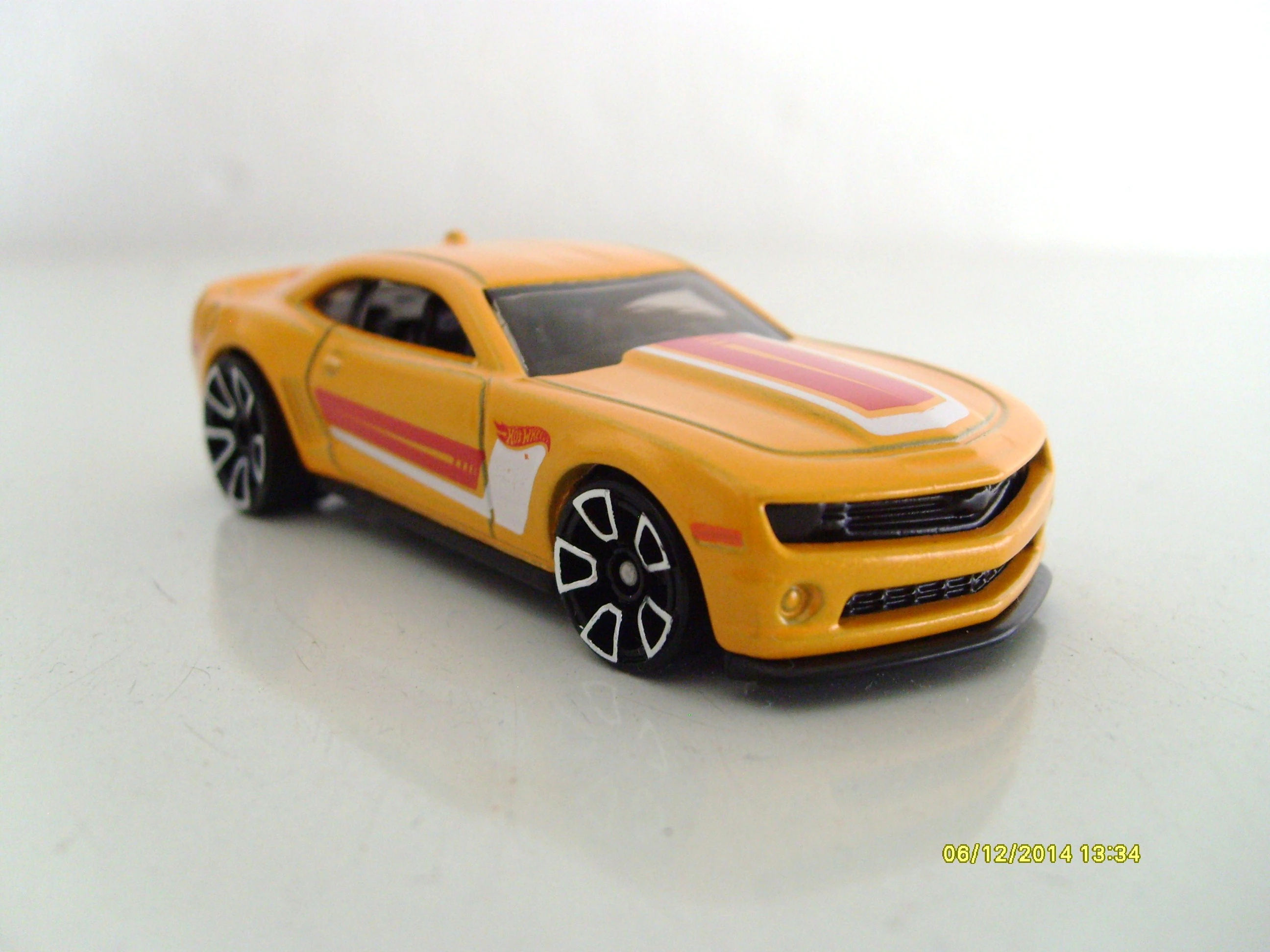 2013 Hot Wheels Chevy Camaro Special Edition