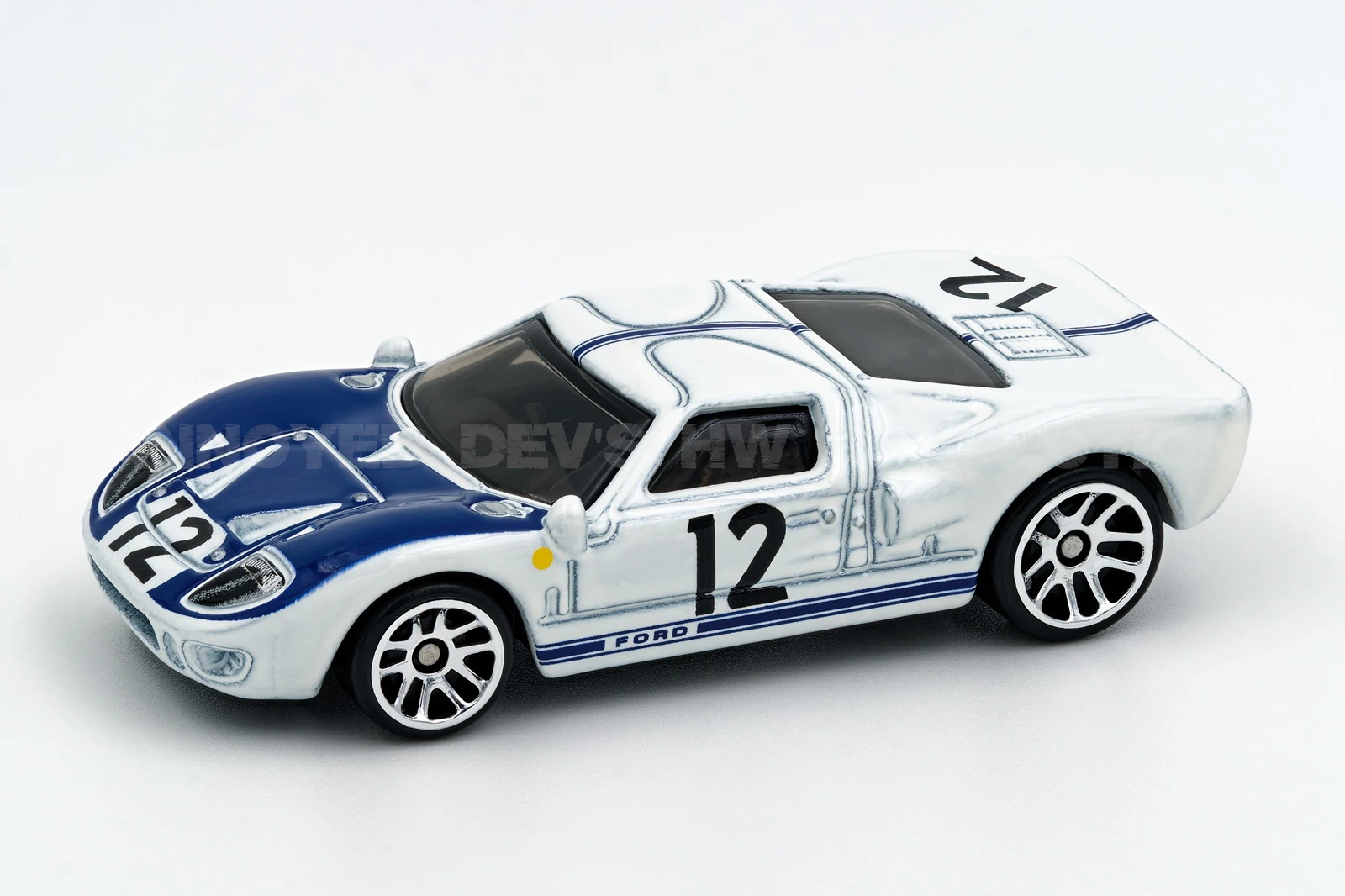 Ford GT40