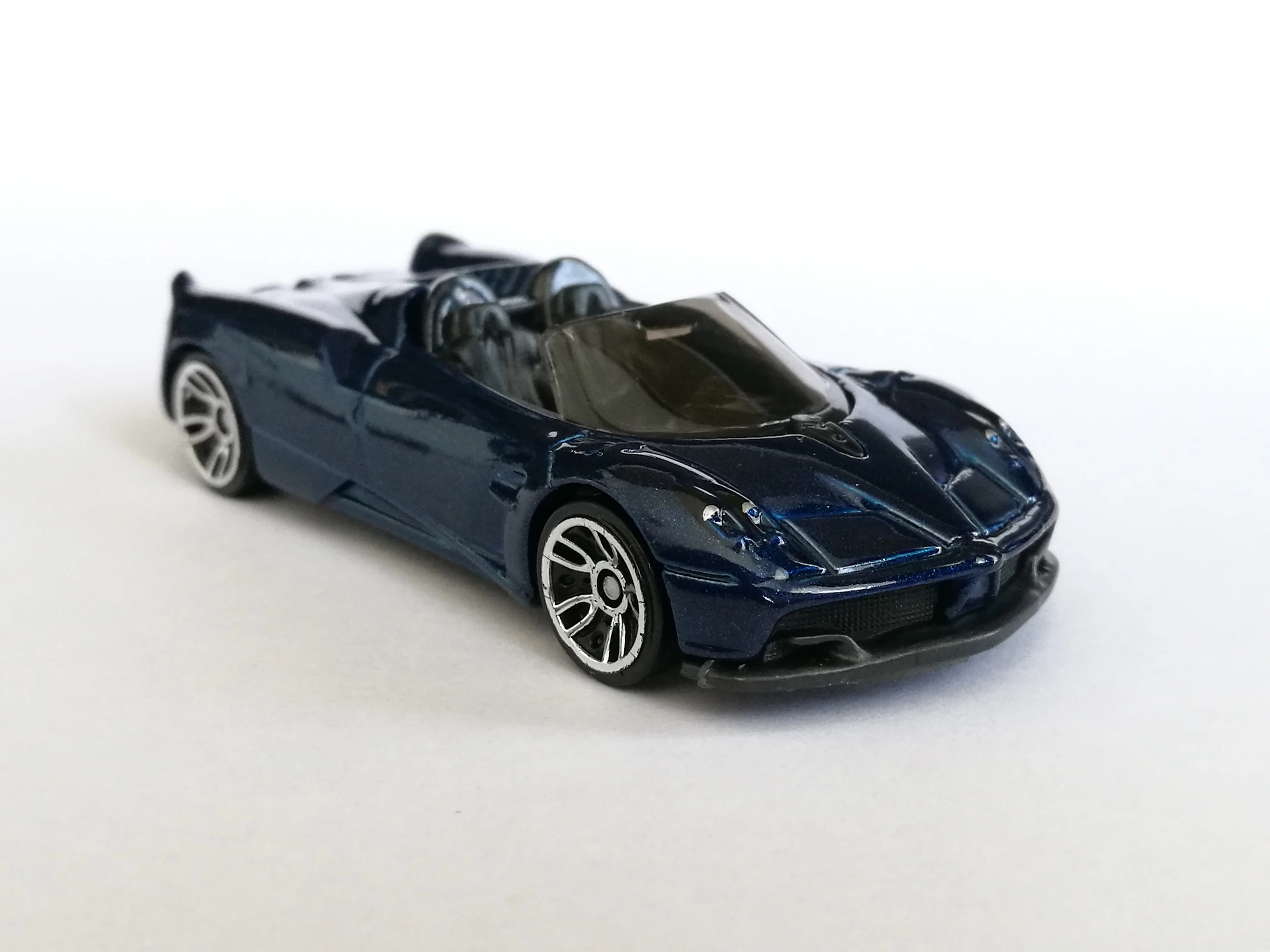 '17 Pagani Huayra Roadster