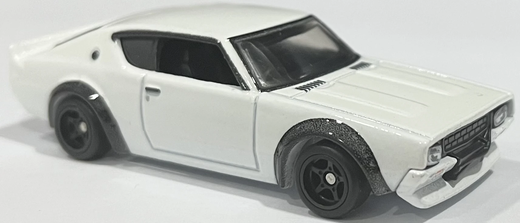 Nissan Skyline 2000GT-R LBWK