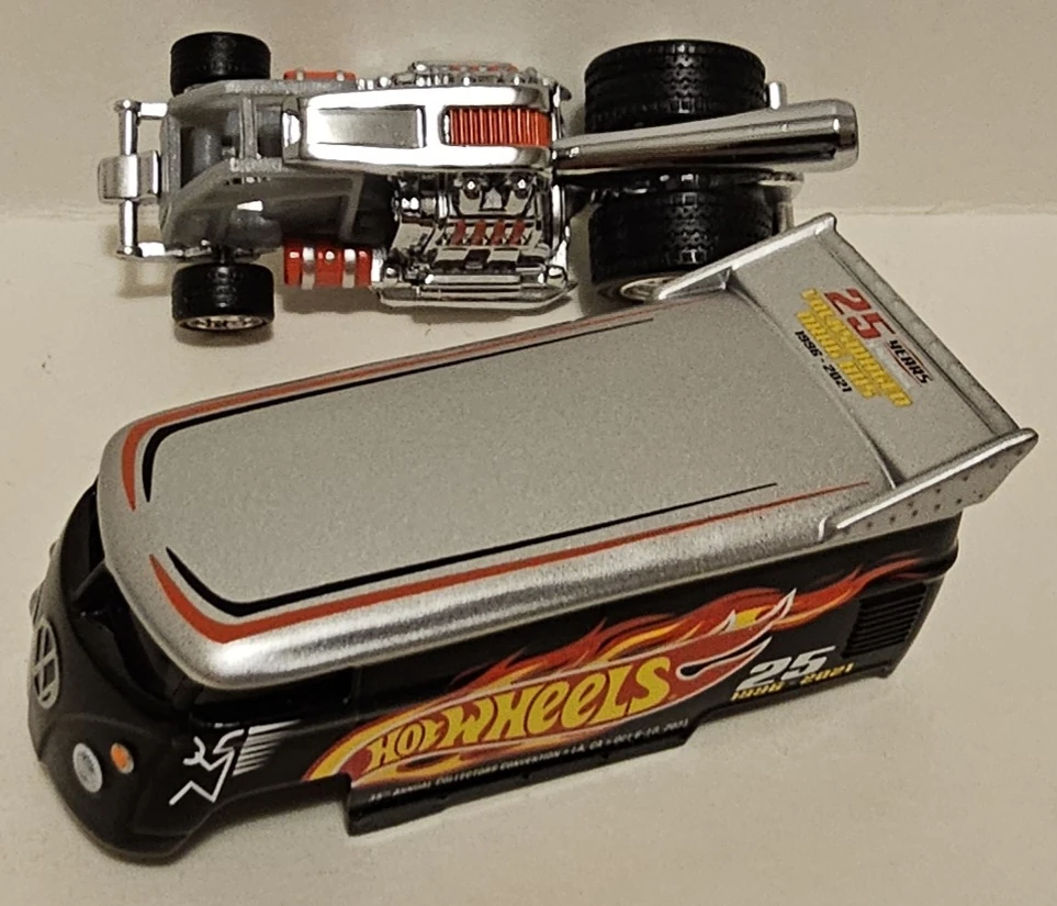 Customized VW Drag Bus