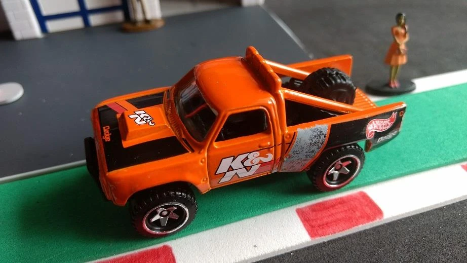 '87 Dodge D100