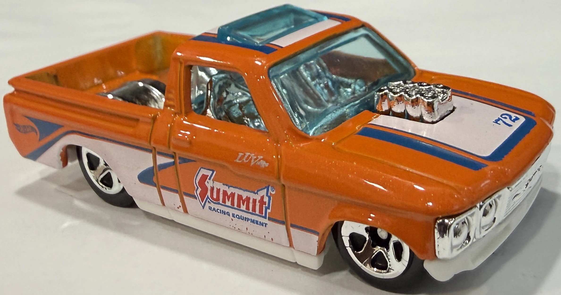 CUSTOM ‘72 CHEVY LUV