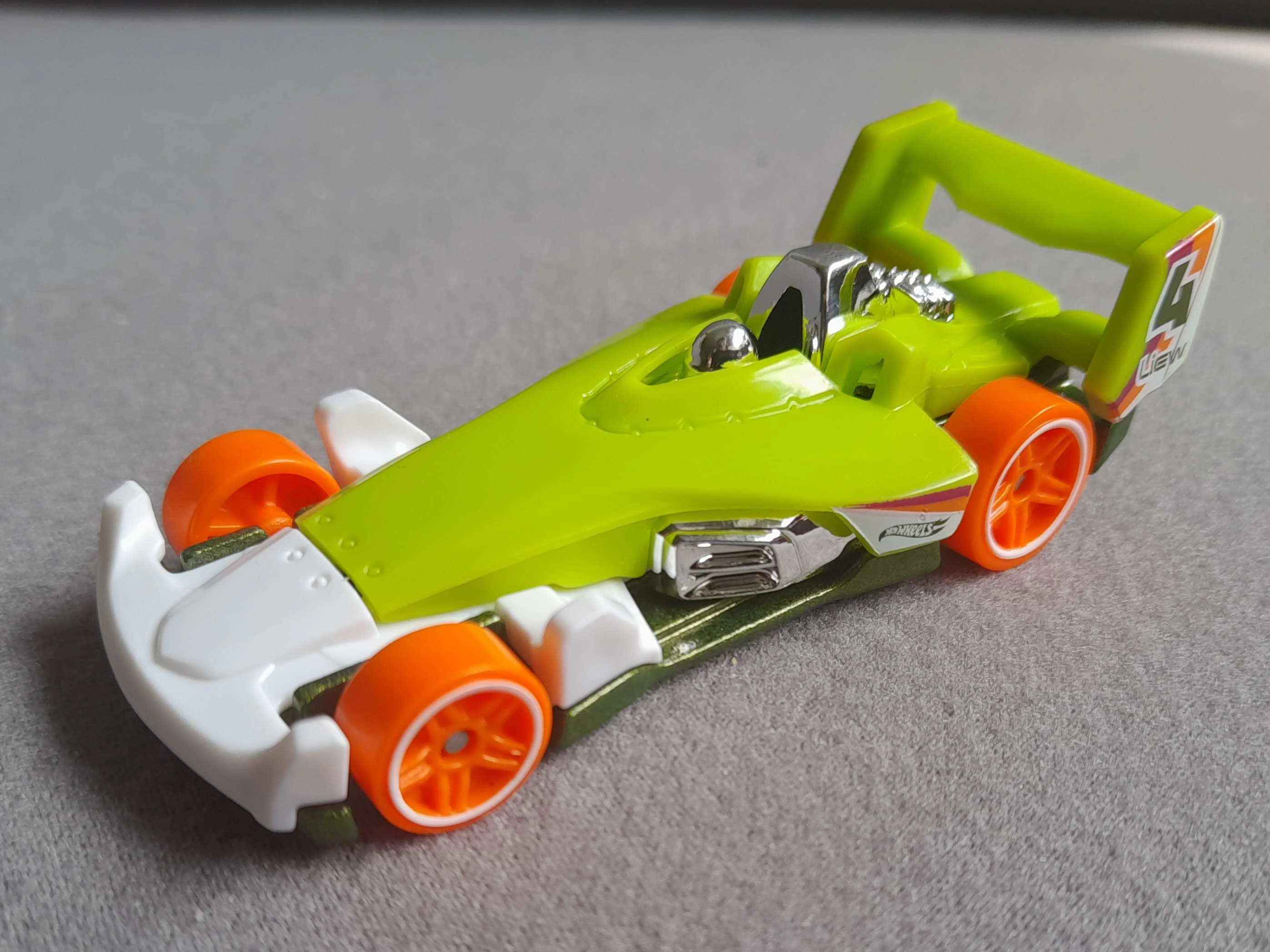 HW-4-TRAC