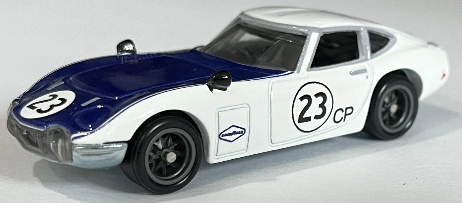 Toyota 2000 GT