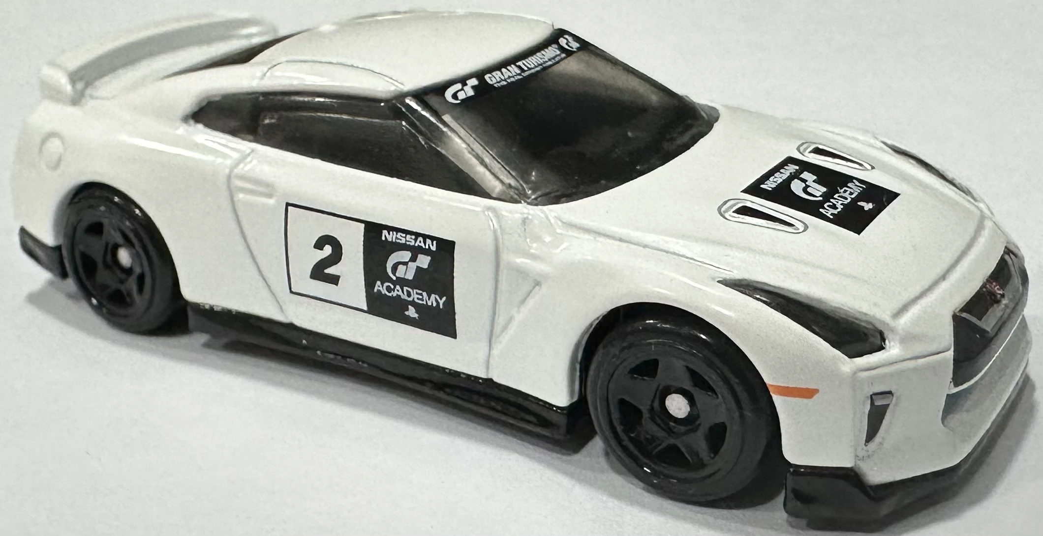 '17 Nissan GT-R (R35)