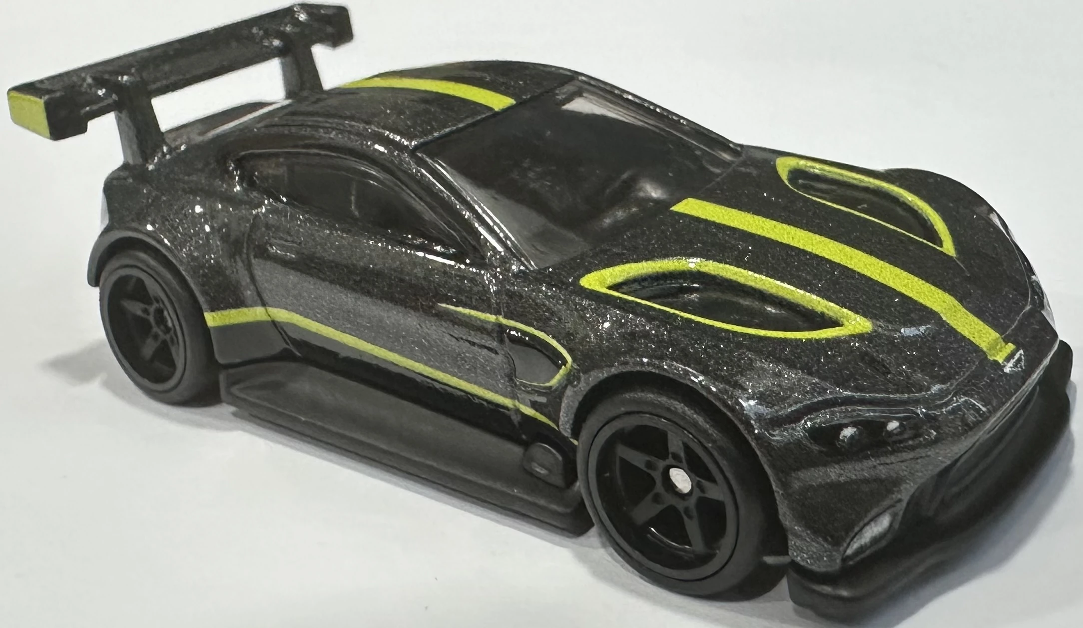 Aston Martin Vantage GTE