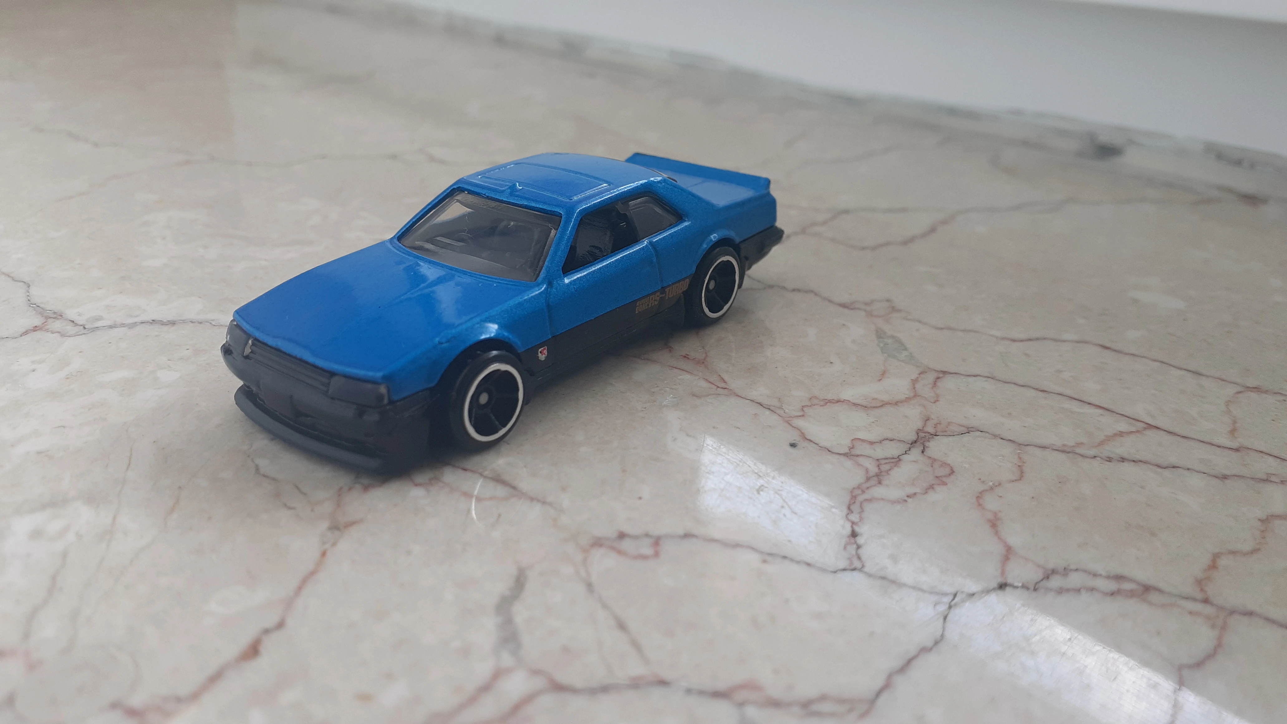 Nissan Skyline RS (KDR30)