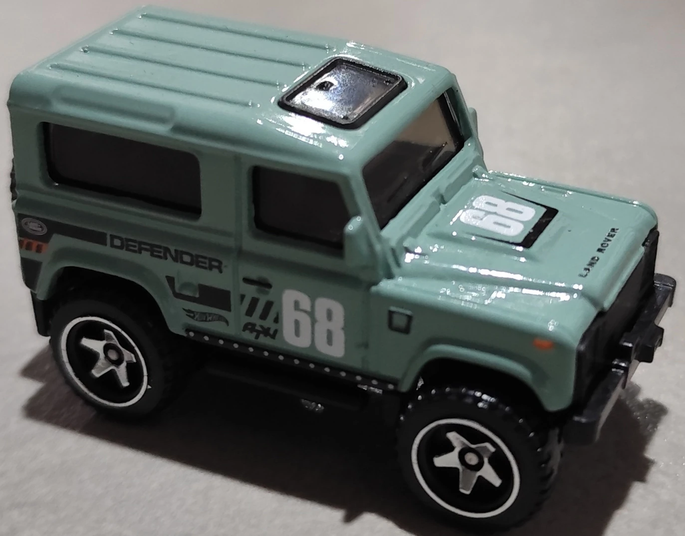 Land Rover Defender 90