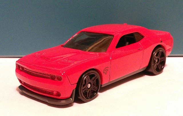 '15 Dodge Challenger SRT