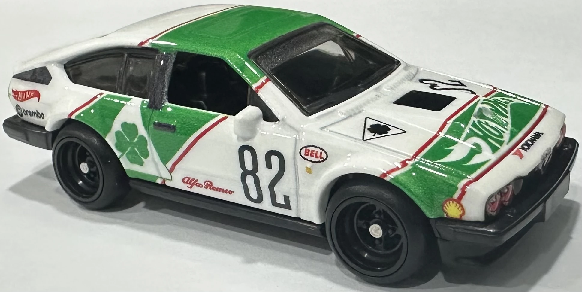Alfa Romeo GTV6 3.0