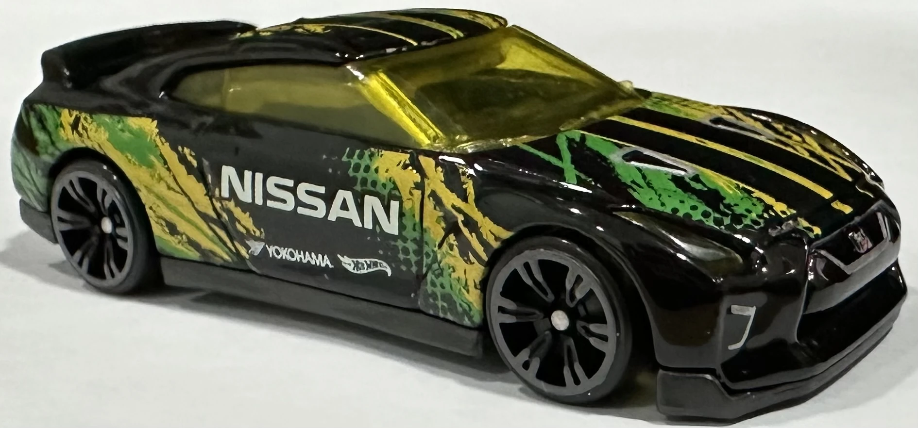 '17 Nissan GT-R (R35)