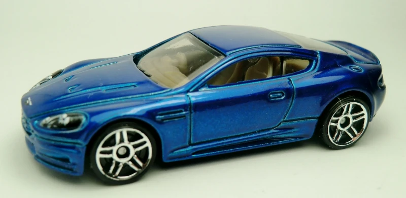 Aston Martin DBS