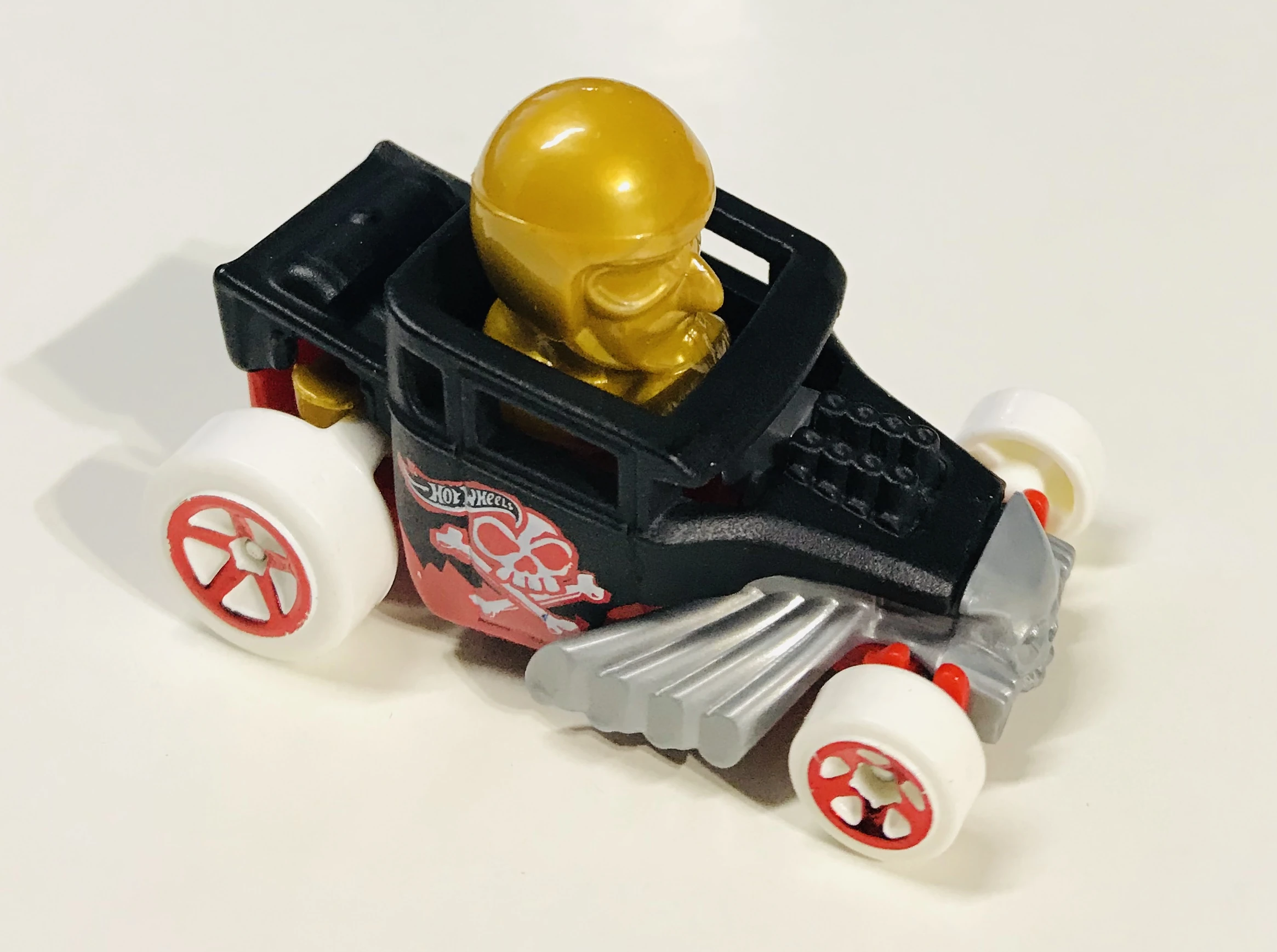 Skull Shaker