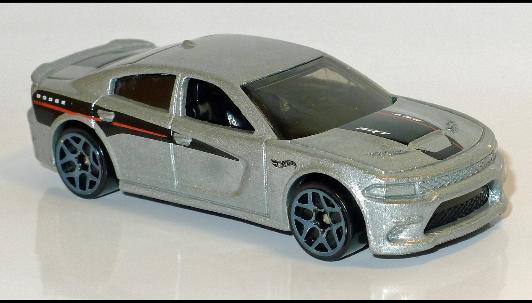 '15 Dodge Charger SRT
