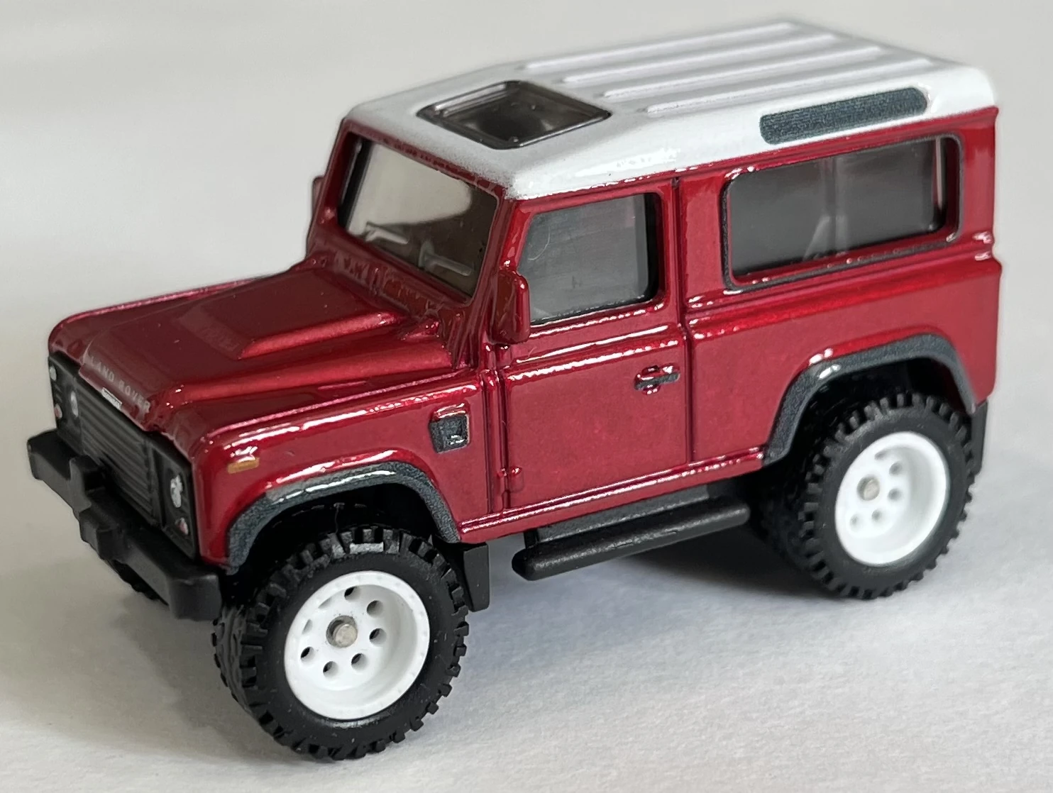 Land Rover Defender 90