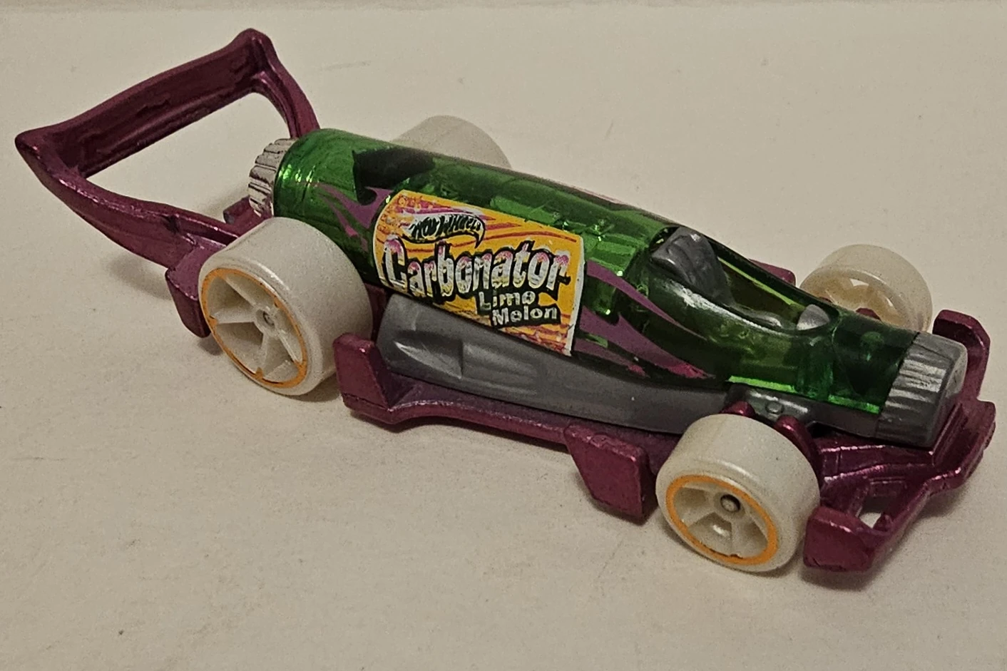 Carbonator