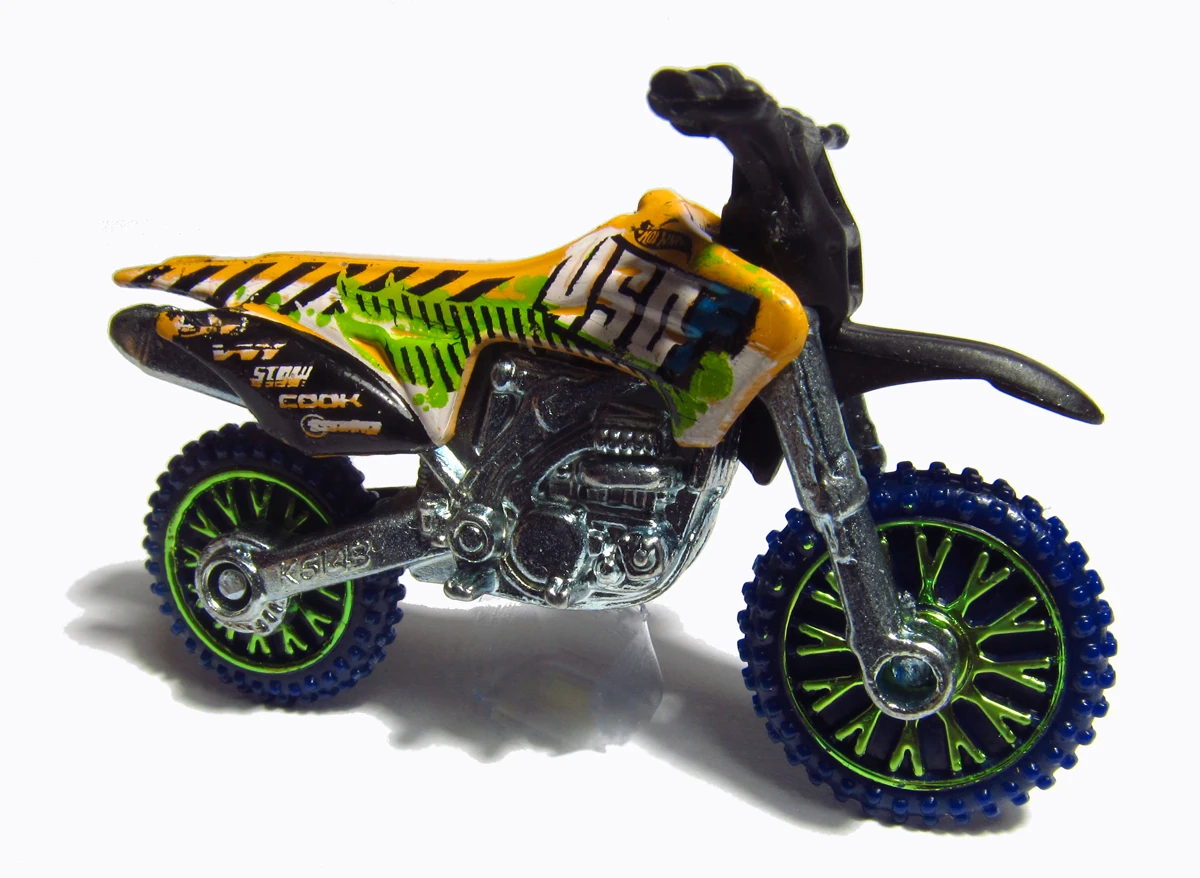 HW450F