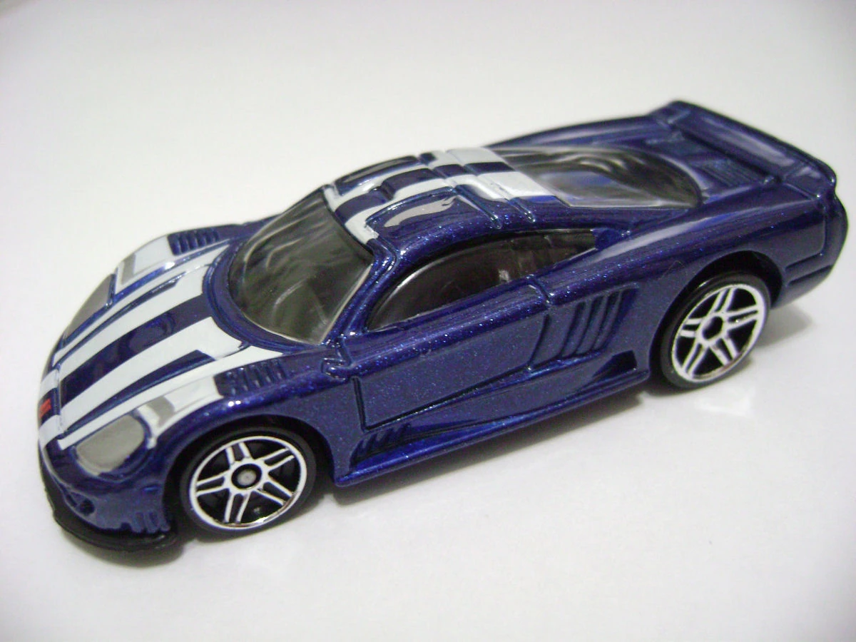 Saleen S7