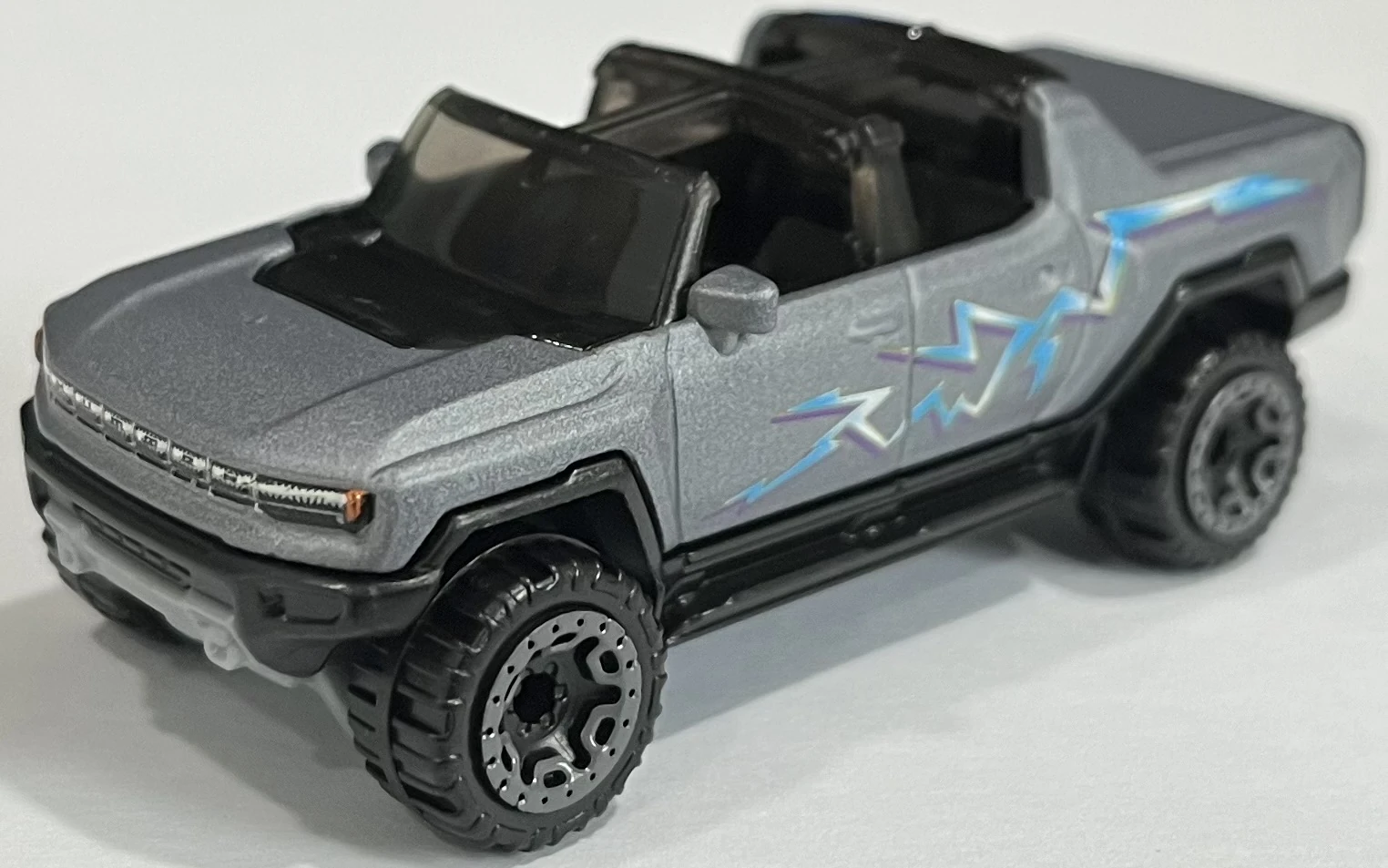 2024 GMC HUMMER EV