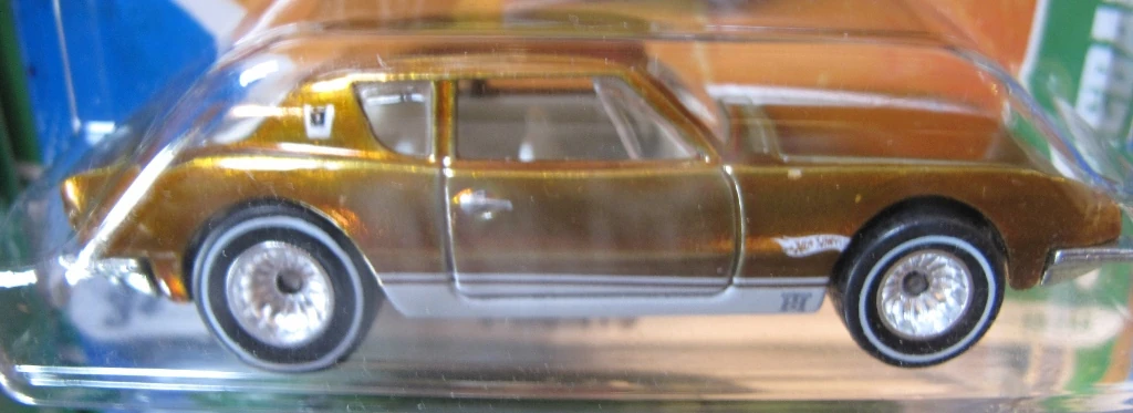 Studebaker Avanti