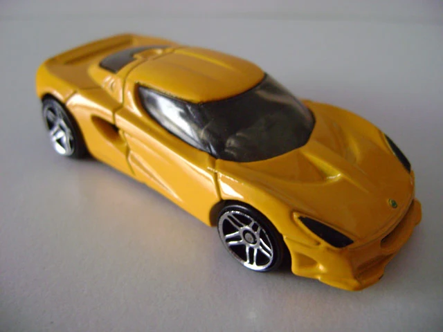 Oldsmobile Aurora
