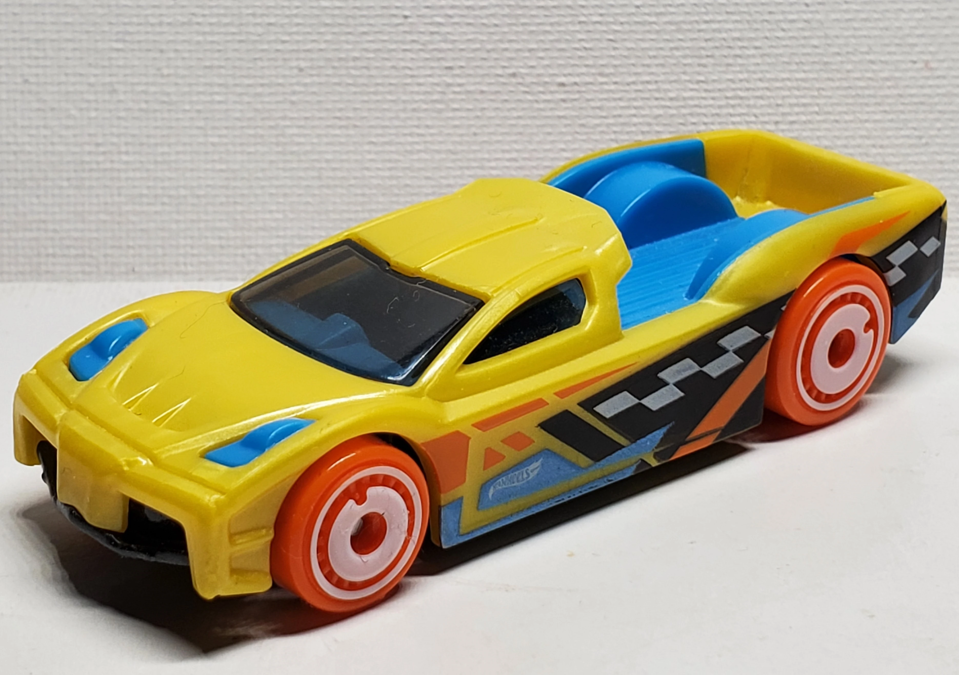 Hypertruck