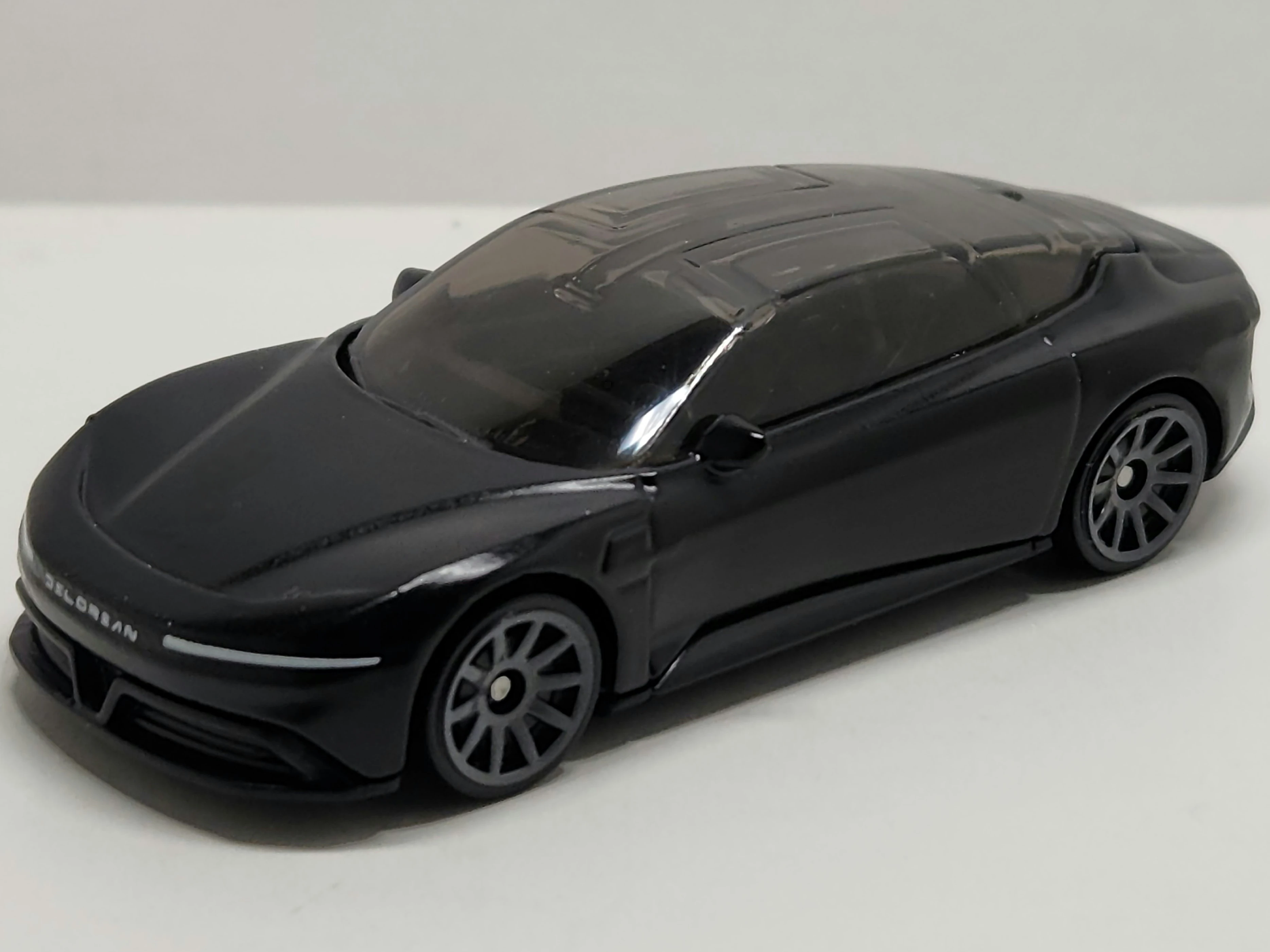 DeLorean Alpha5
