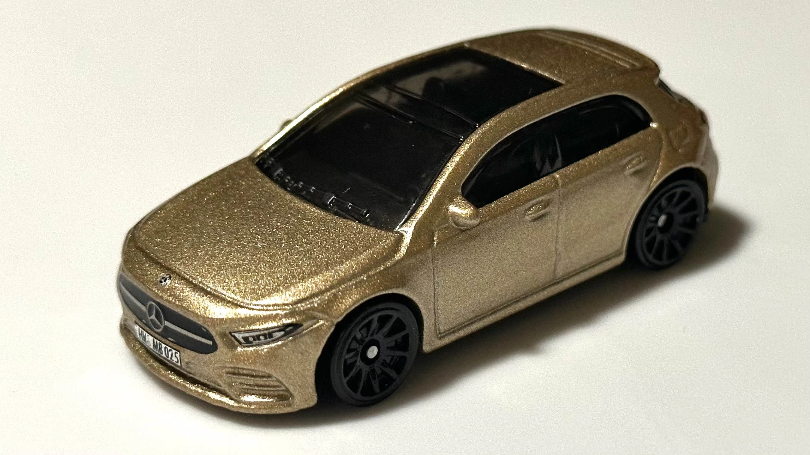 '19 Mercedes-Benz A-Class