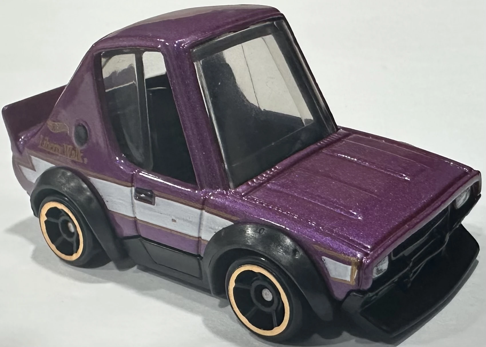 Nissan Skyline 2000GT-R LBWK