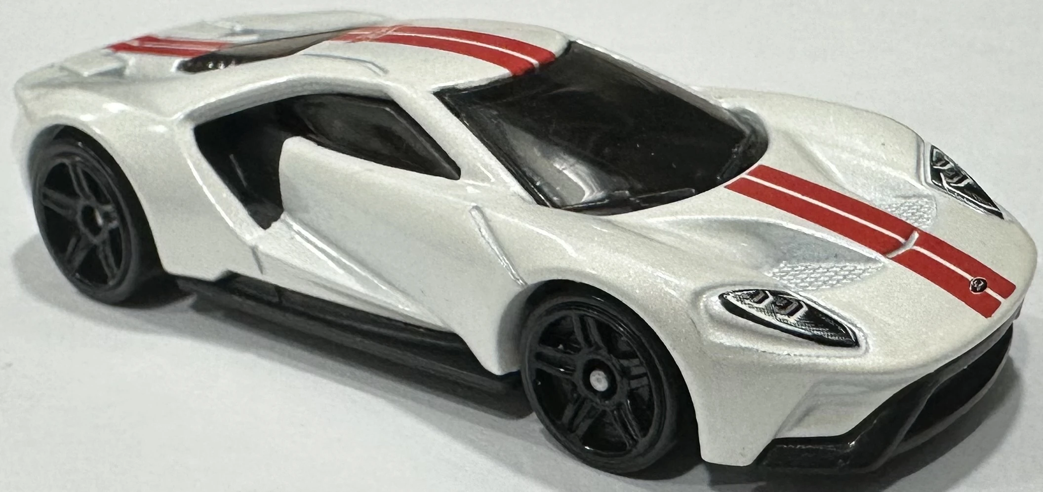 ’17 FORD GT