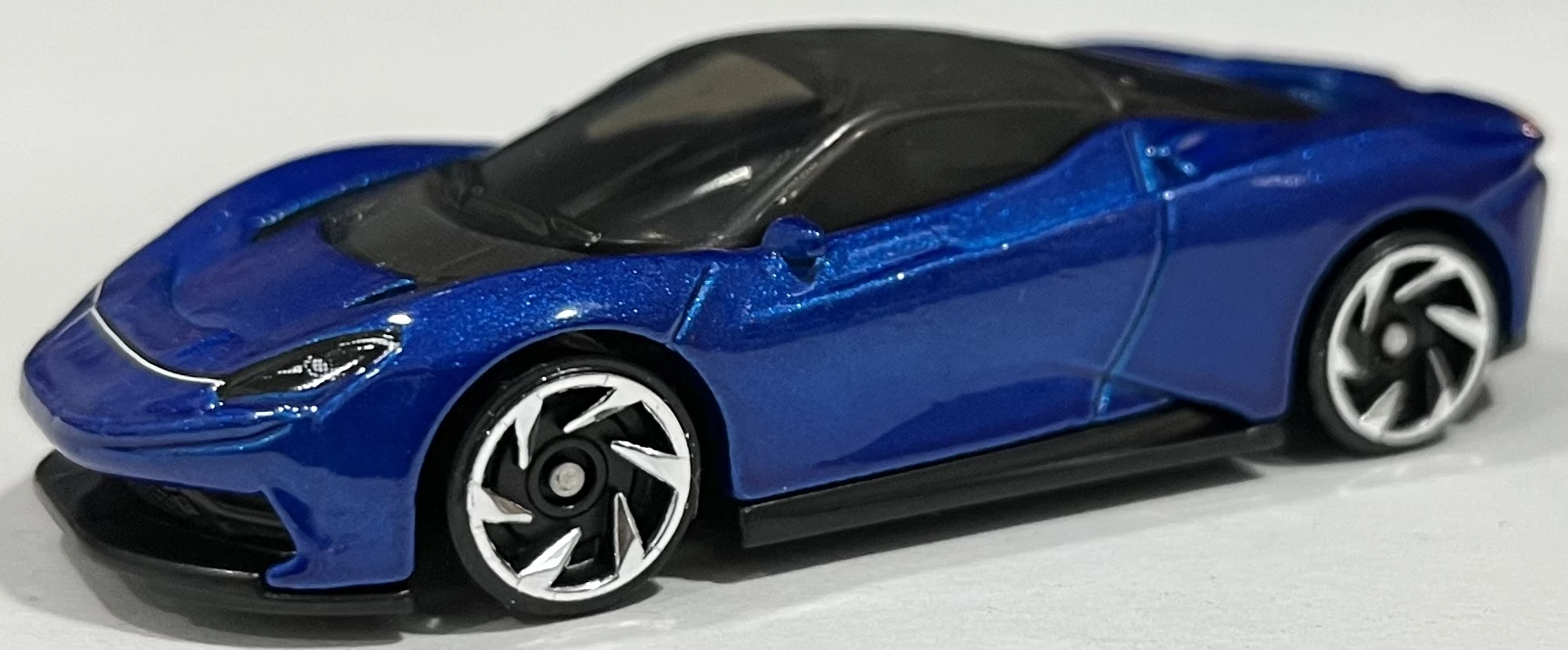 Automobili Pininfarina Battista